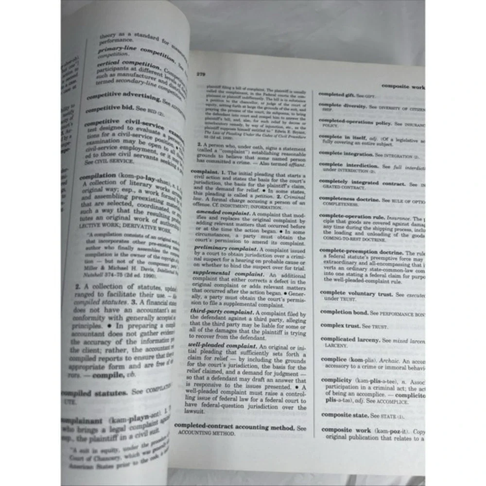 BLACKS LAW‎ DICTIONARY SEVENTH 7TH EDITION HARDCOVER BOOK LEGAL BRYAN GARNER